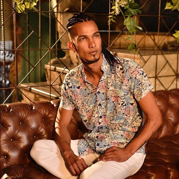 PAVO RETRO STYLE SHIRT BY DESIGNER - Picture 2 of 8